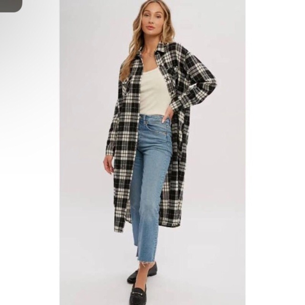 Black White Plaid Flannel Longline Shacket